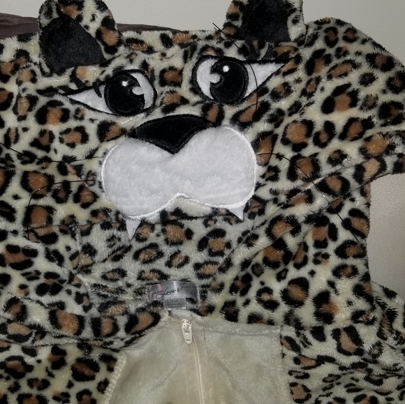 Leopard zip up 1zy .size large - Picture 2 of 6